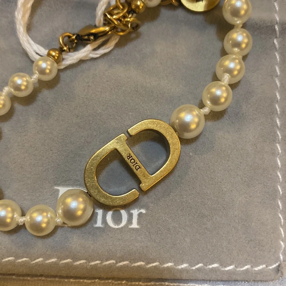 Dior 30 Montaigne Bracelet - Picture 6 of 6